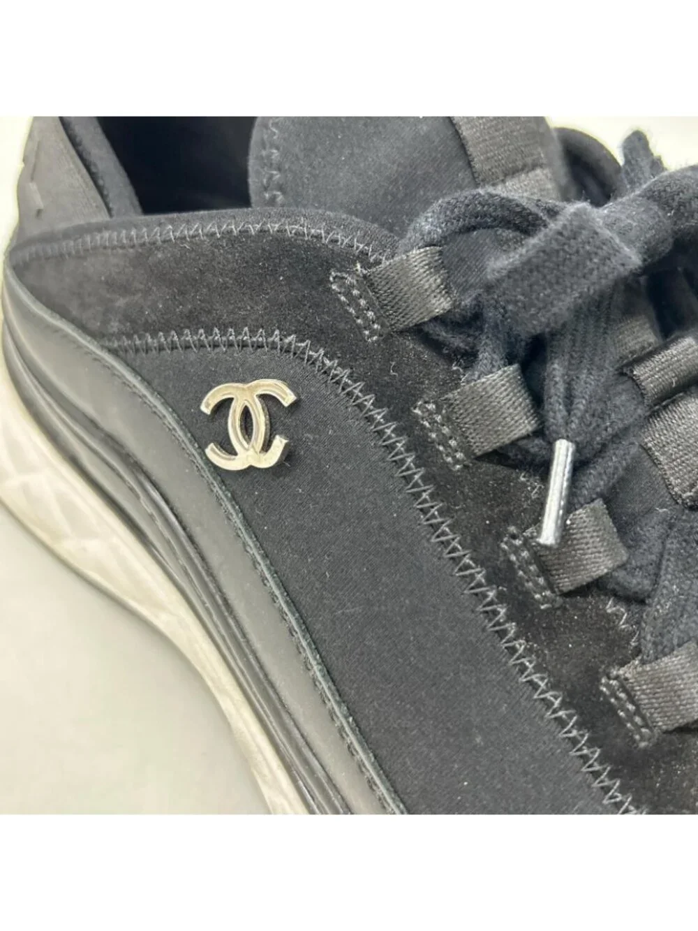 Chanel CC Logo Mixed Fiber Low Cut Sneakers